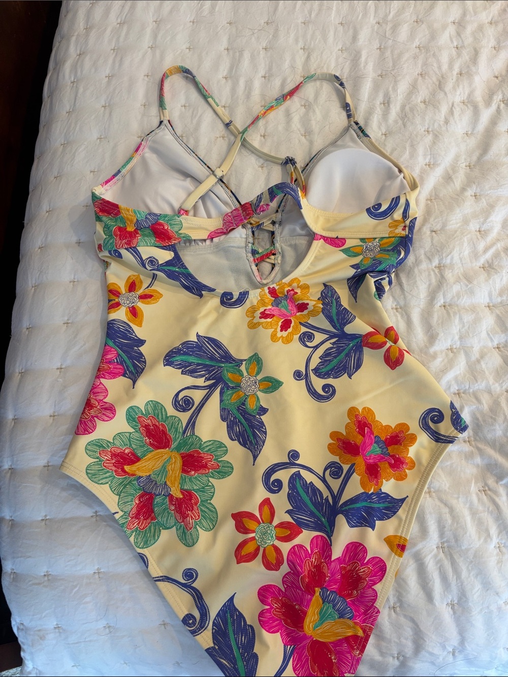 Cupshe Vibrant Floral One-Piece Swimsuit - Cream Base with Multi-Color Flowers - Picture 2 of 3